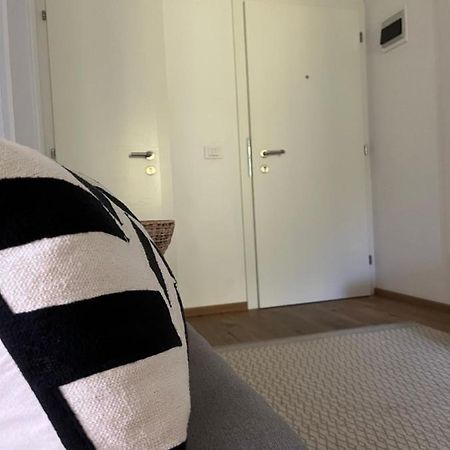 M&M Apartment Перча Екстериор снимка