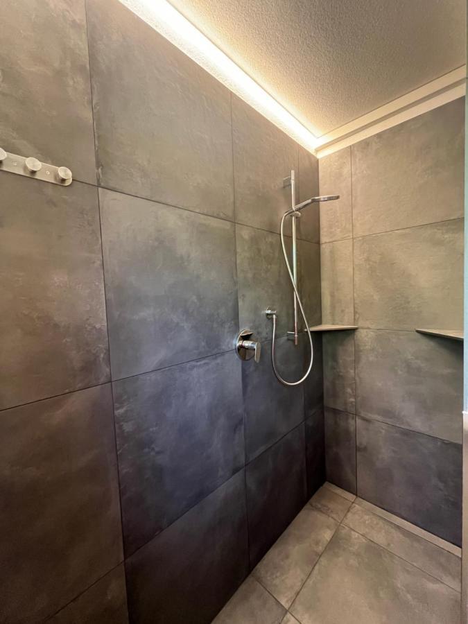 M&M Apartment Перча Екстериор снимка